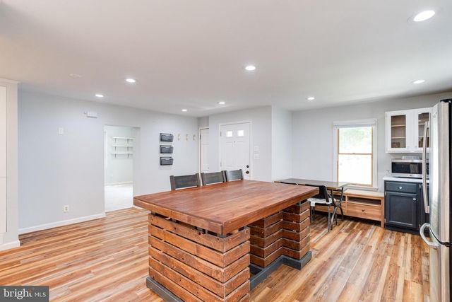 905 REGESTER, Idlewylde, MD 21239