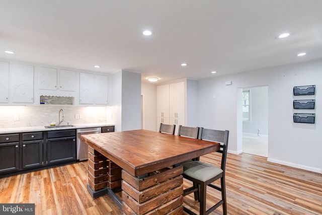 905 REGESTER, Idlewylde, MD 21239