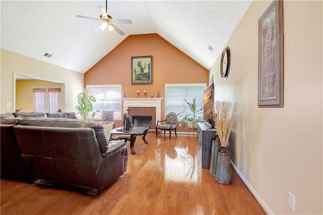 20 Brikdale Court, Newnan, GA 30265
