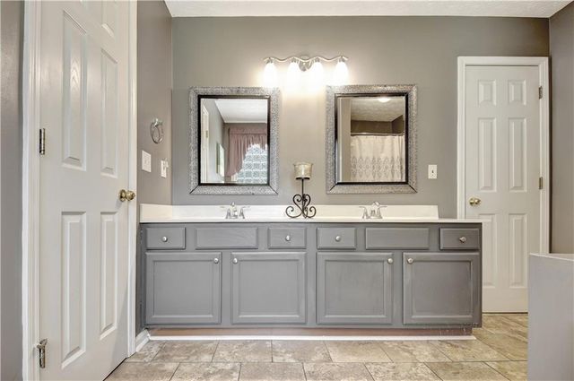 20 Brikdale Court, Newnan, GA 30265