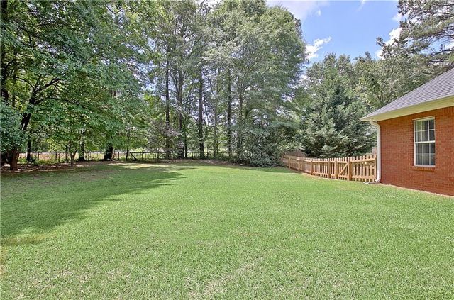 20 Brikdale Court, Newnan, GA 30265