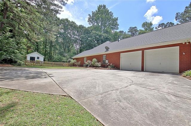 20 Brikdale Court, Newnan, GA 30265