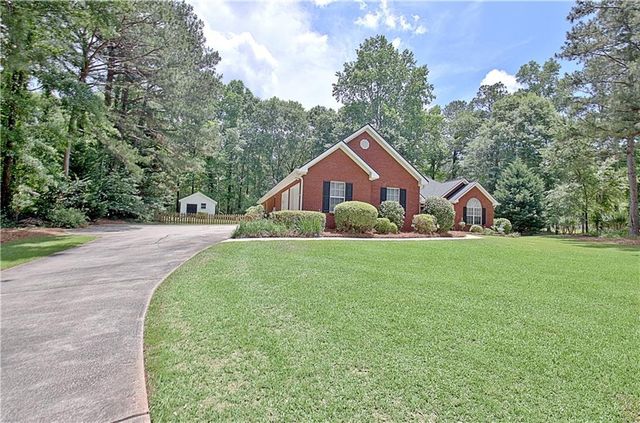 20 Brikdale Court, Newnan, GA 30265