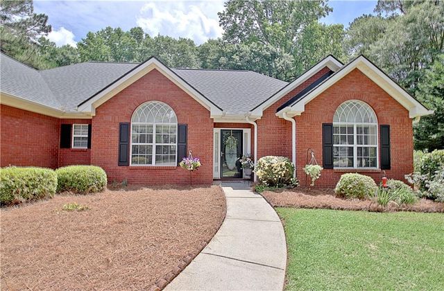 20 Brikdale Court, Newnan, GA 30265
