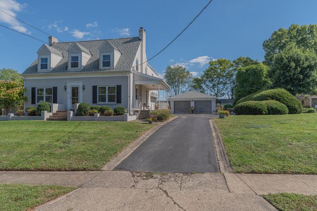 112 Lloyd Avenue, Florence, KY 41042