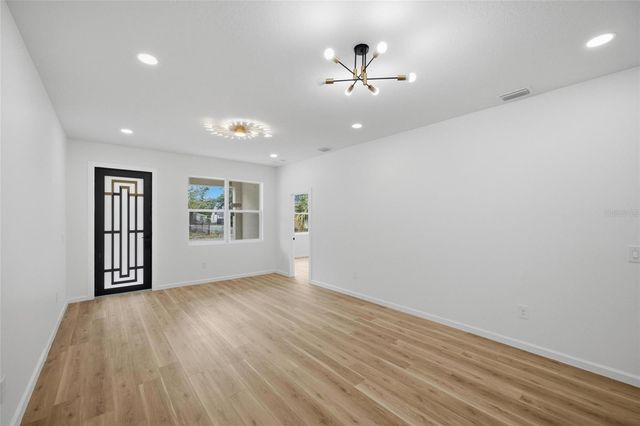 3111 E 22ND AVENUE, Tampa, FL 33605