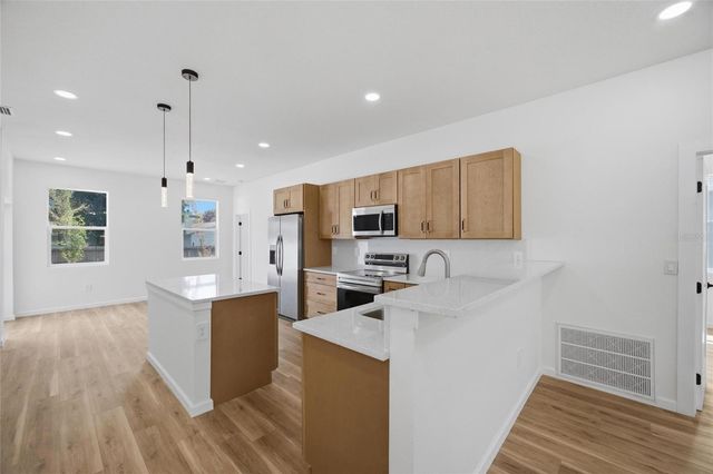 3111 E 22ND AVENUE, Tampa, FL 33605