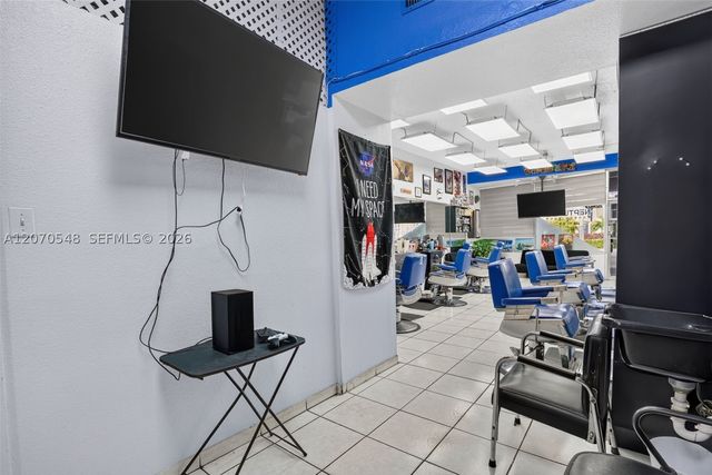 Excellent Opportunity Barbershop for Sale in the Heart of Hialeah, Hialeah, FL 33012