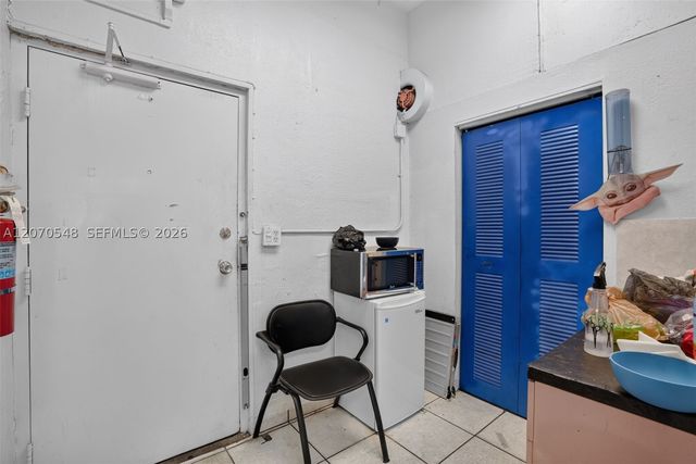 Excellent Opportunity Barbershop for Sale in the Heart of Hialeah, Hialeah, FL 33012