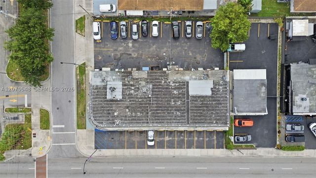 Excellent Opportunity Barbershop for Sale in the Heart of Hialeah, Hialeah, FL 33012