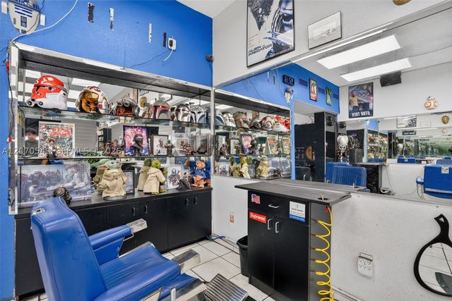 Excellent Opportunity Barbershop for Sale in the Heart of Hialeah, Hialeah, FL 33012