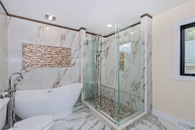 20601 Shelburne Road, Shaker Heights, OH 44122