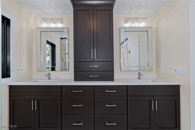 20601 Shelburne Road, Shaker Heights, OH 44122