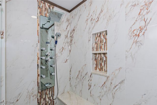 20601 Shelburne Road, Shaker Heights, OH 44122