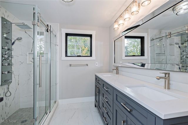 20601 Shelburne Road, Shaker Heights, OH 44122