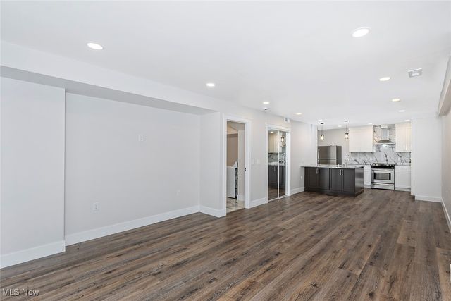 20601 Shelburne Road, Shaker Heights, OH 44122