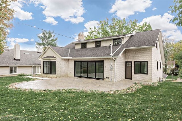 20601 Shelburne Road, Shaker Heights, OH 44122