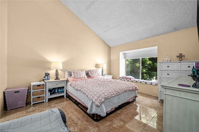 1806 N Vineyard A, Ontario, CA 91764