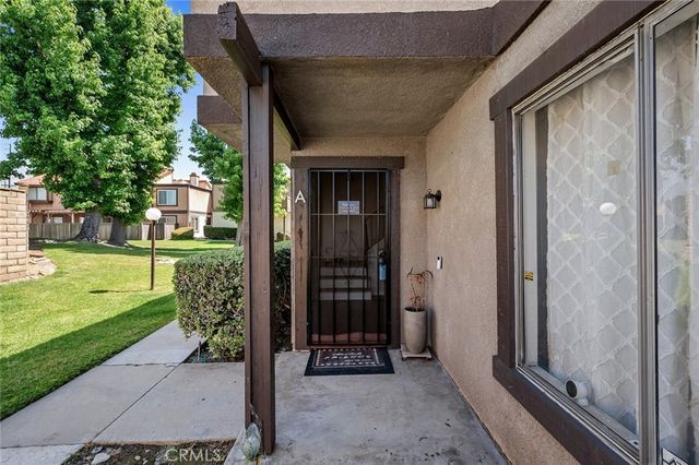 1806 N Vineyard A, Ontario, CA 91764