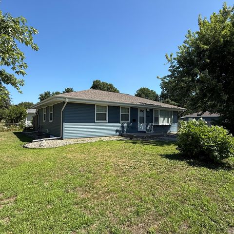 2016 W 90th Street, Bloomington, MN 55431