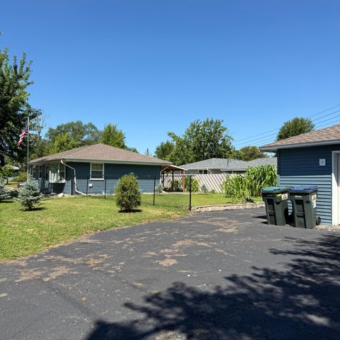 2016 W 90th Street, Bloomington, MN 55431