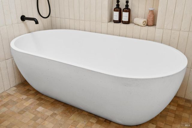 321 Pine Hill Rd, Mill Valley, CA 94941