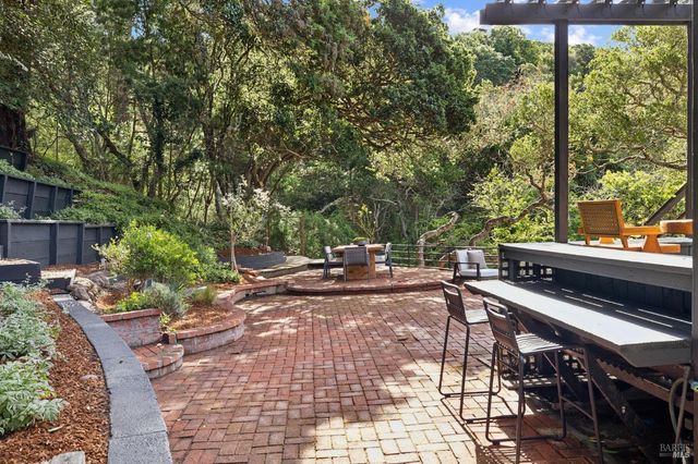 321 Pine Hill Rd, Mill Valley, CA 94941