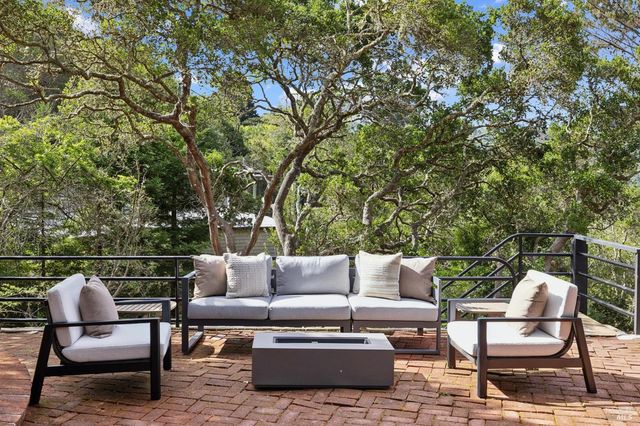 321 Pine Hill Rd, Mill Valley, CA 94941