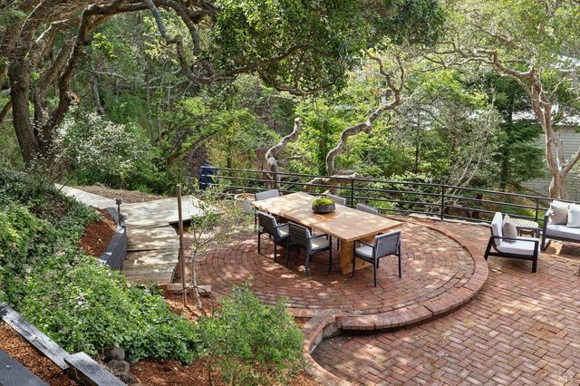 321 Pine Hill Rd, Mill Valley, CA 94941
