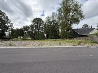 3117 Se Merlot Rd, Milwaukie, OR 97267