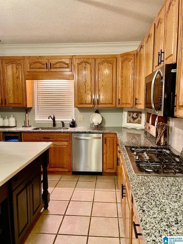 196 ROCK CREEK ROAD, Sylvan Springs, AL 35118