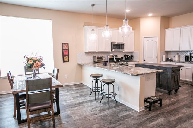 2010 Winepress, Brenham, TX 77835