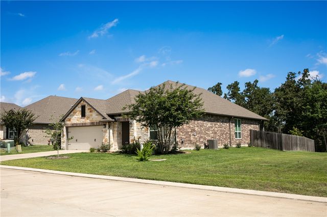 2010 Winepress, Brenham, TX 77835
