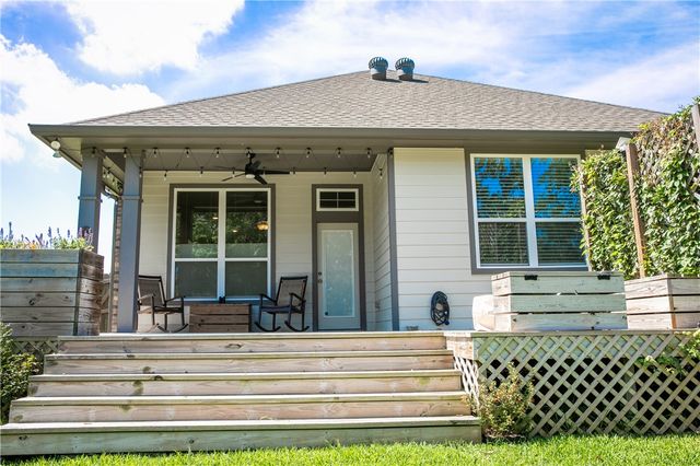 2010 Winepress, Brenham, TX 77835