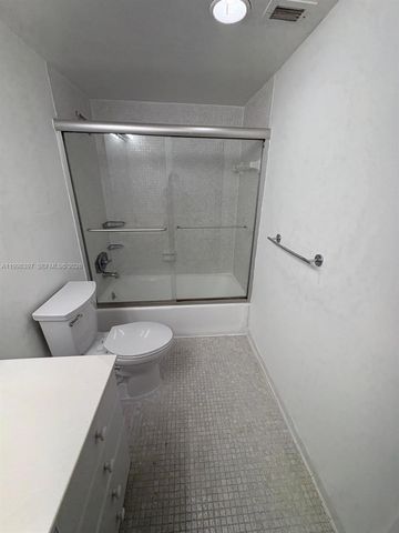 19390 Collins Ave 1623, Sunny Isles Beach, FL 33160