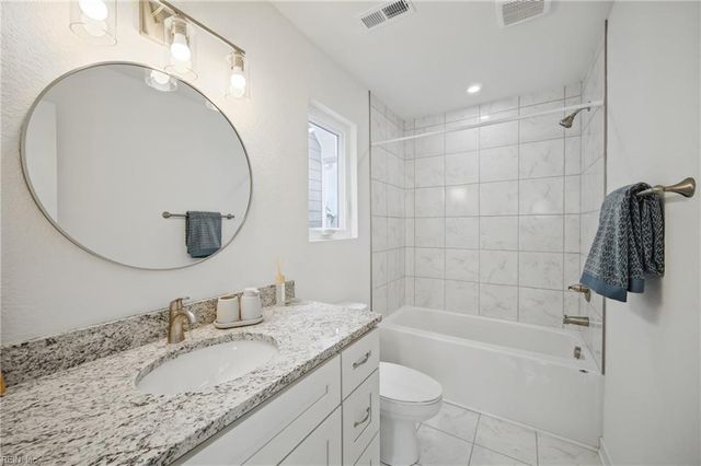 1557 Chela Ave Unit C, Norfolk, VA 23503