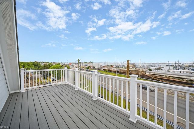1557 Chela Ave Unit C, Norfolk, VA 23503