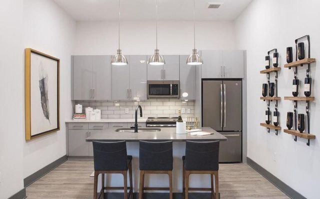 128 Columbus Street 1b, Charleston, SC 29403