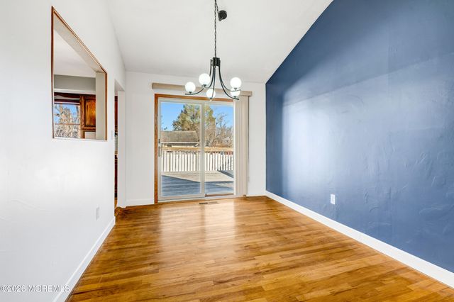 360 Colonial Drive, Toms River, NJ 08753