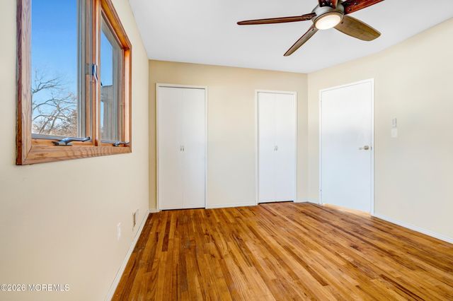 360 Colonial Drive, Toms River, NJ 08753