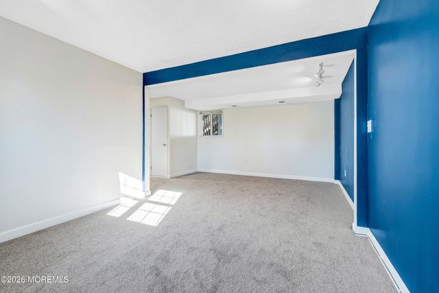 360 Colonial Drive, Toms River, NJ 08753