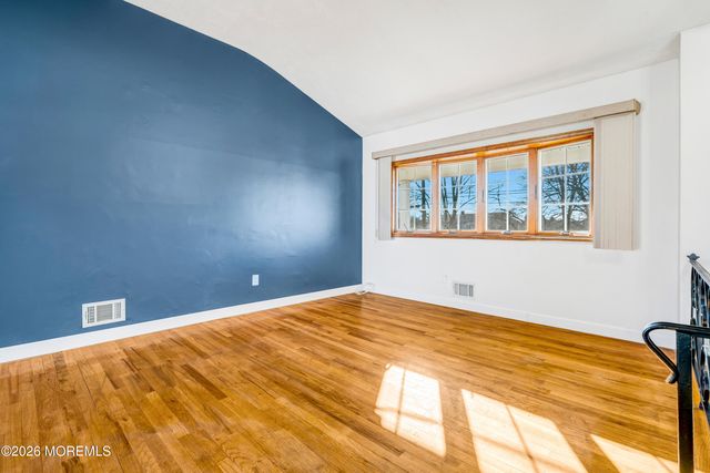 360 Colonial Drive, Toms River, NJ 08753