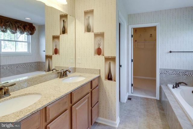 12760 MANOR HALL CT, Bristow, VA 20136