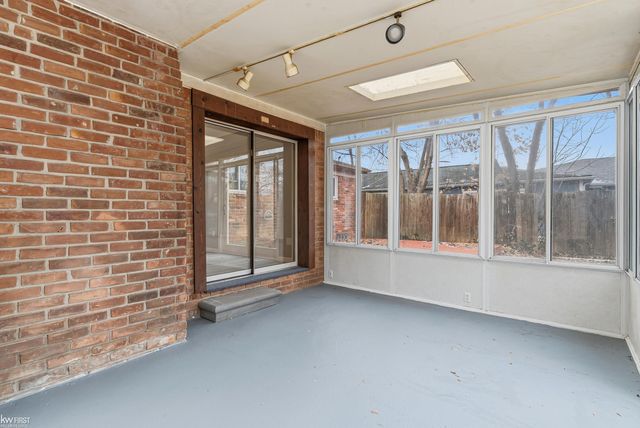 5093 Northlawn Drive, Sterling Heights, MI 48310