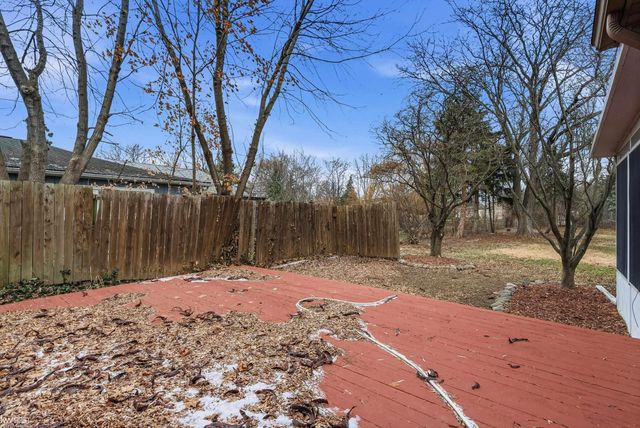 5093 Northlawn Drive, Sterling Heights, MI 48310