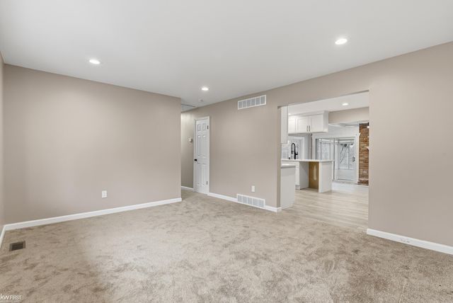 5093 Northlawn Drive, Sterling Heights, MI 48310