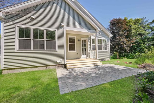 70 Fieldstone Drive, South Burlington, VT 05403