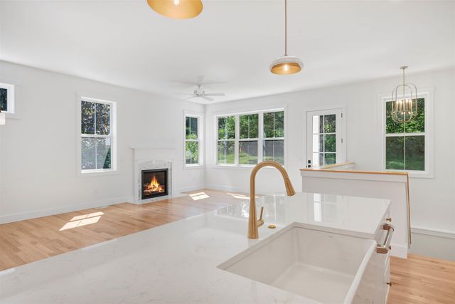 70 Fieldstone Drive, South Burlington, VT 05403
