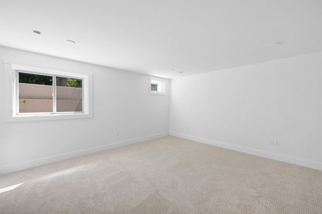 70 Fieldstone Drive, South Burlington, VT 05403