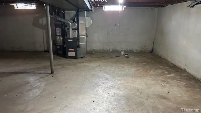 16207 Cleophus Avenue, Allen Park, MI 48101